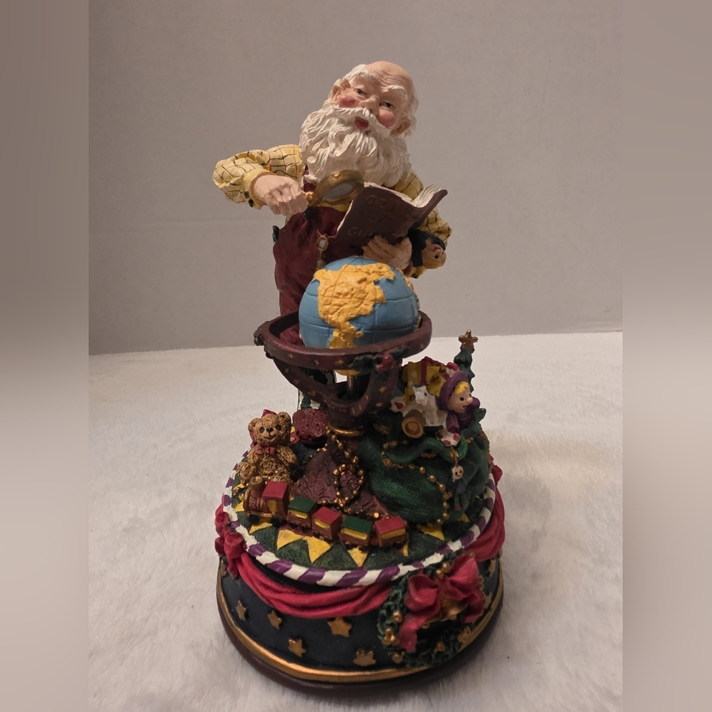 1997 Musical‎ Santa Checking His List Revolving World Planning His Route "Joy To